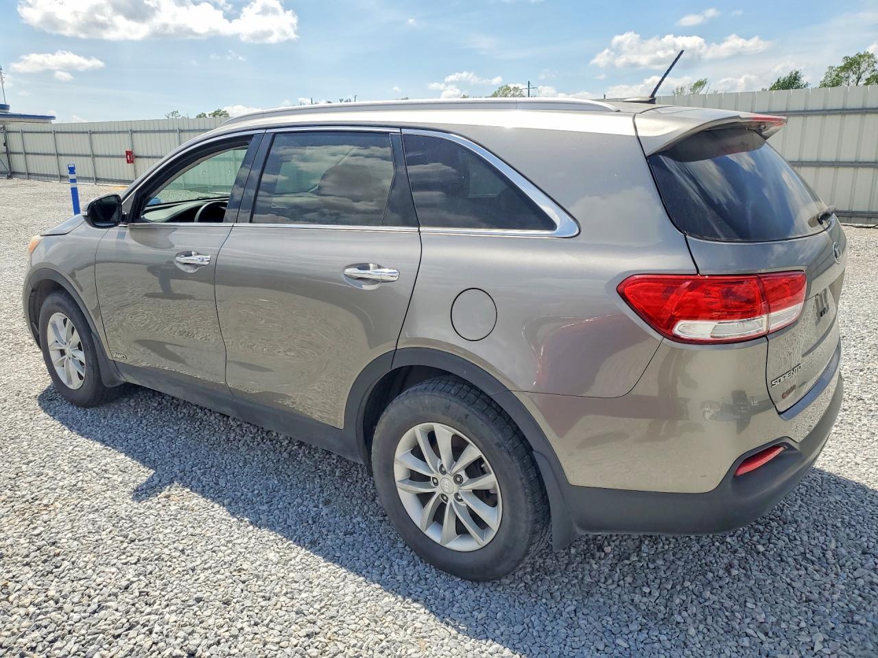2017 Kia Sorento Lx - zdjęcie 2