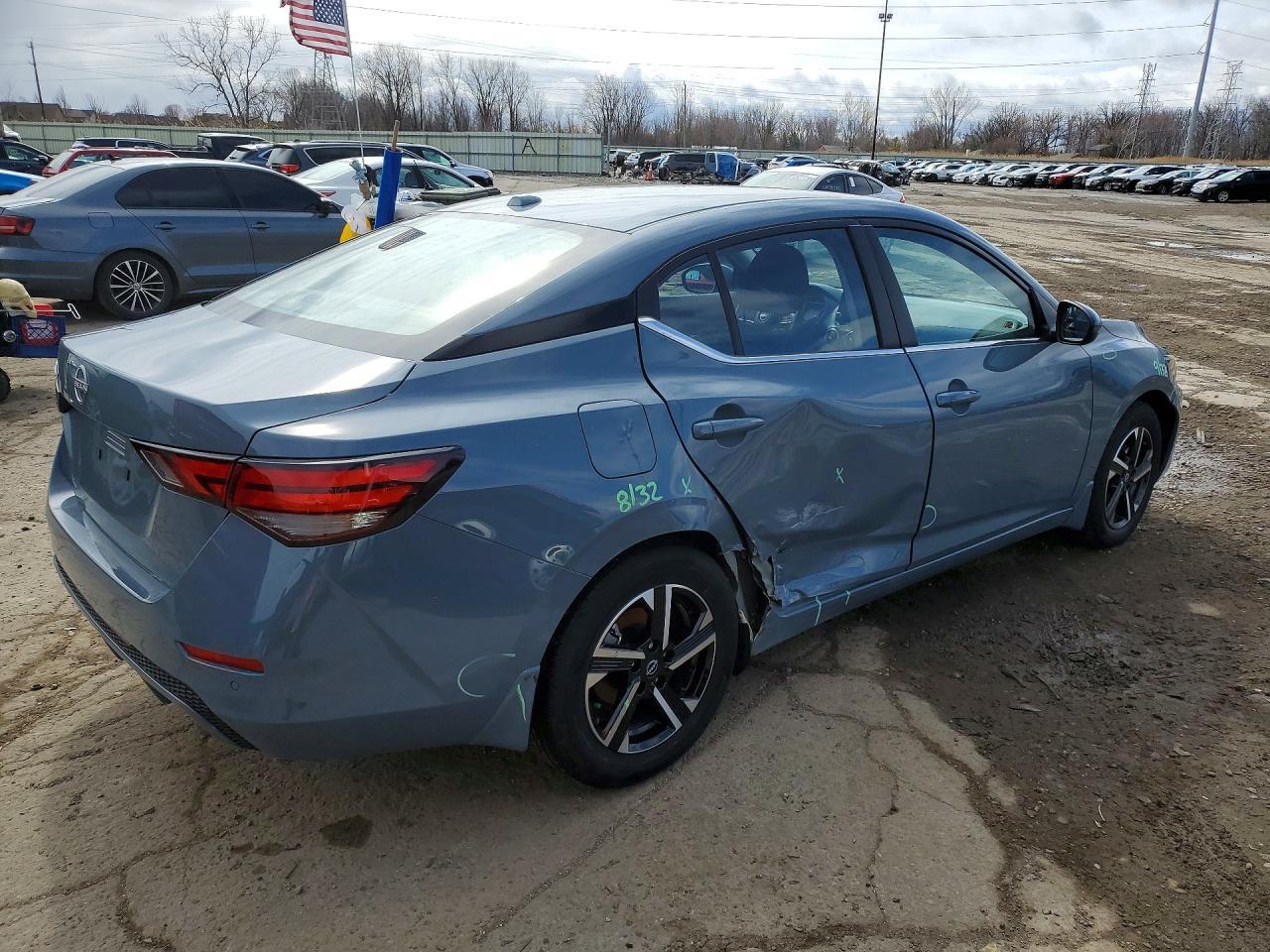 2025 Nissan Sentra Sv - zdjęcie 3