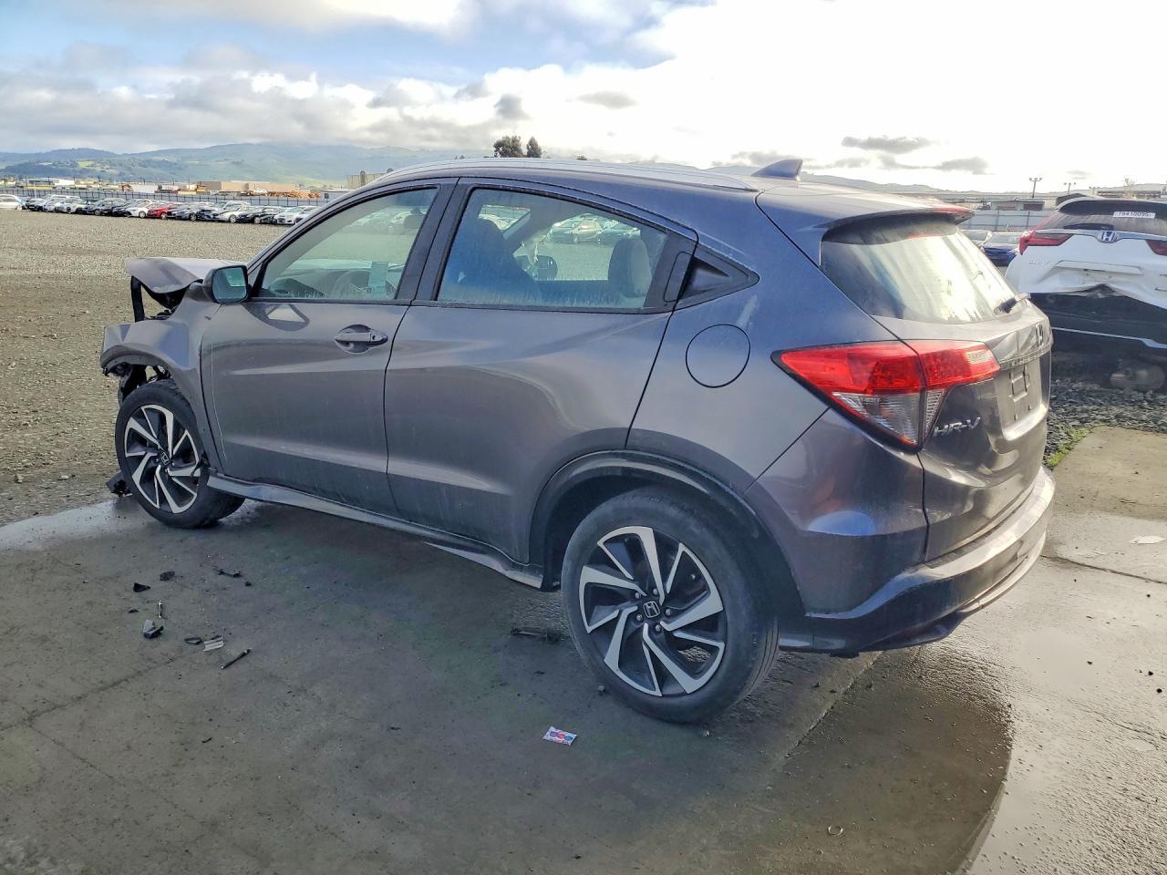 2019 Honda Hr-V Sport - zdjęcie 2