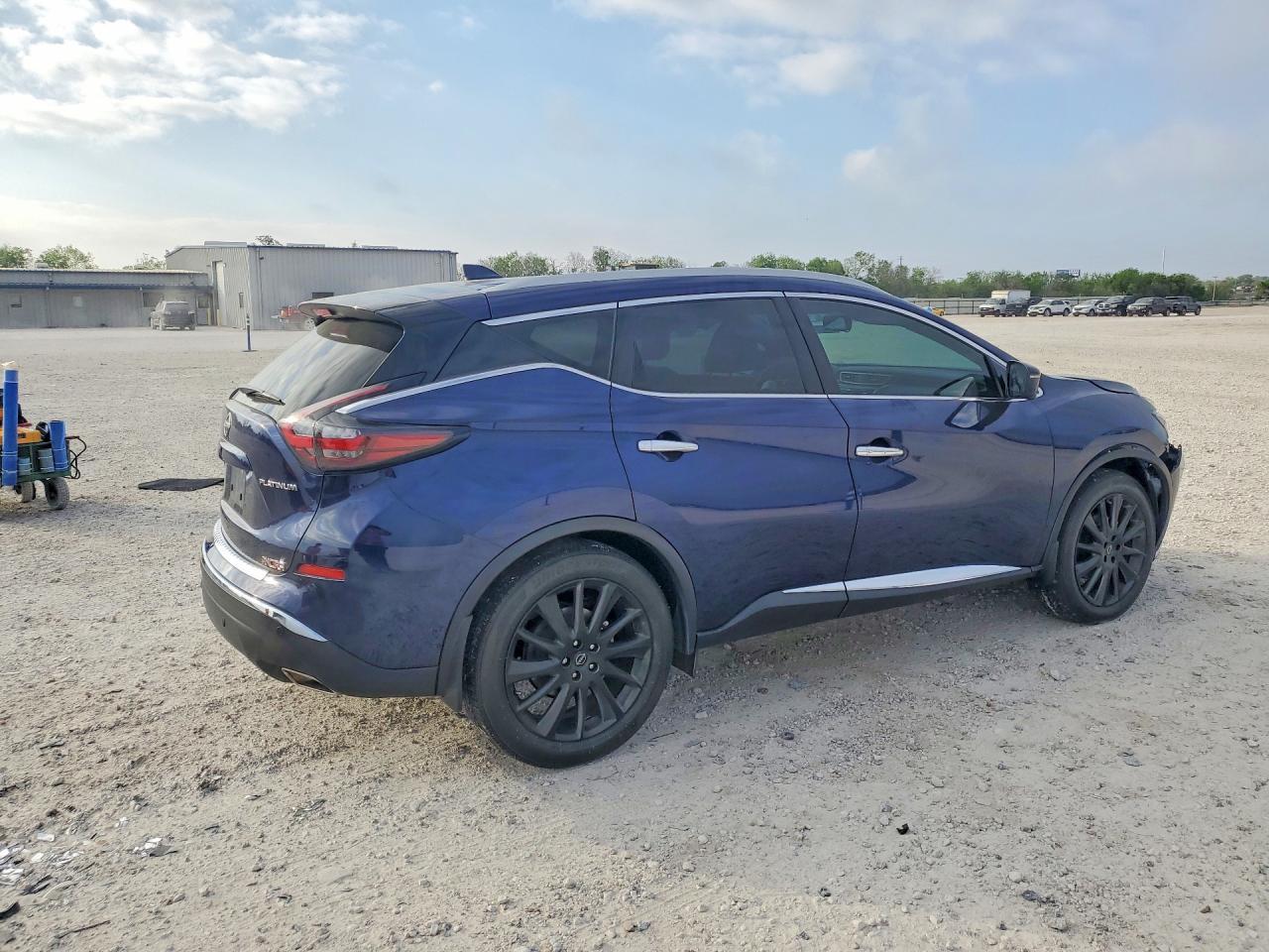 2023 Nissan Murano Platinum - zdjęcie 3