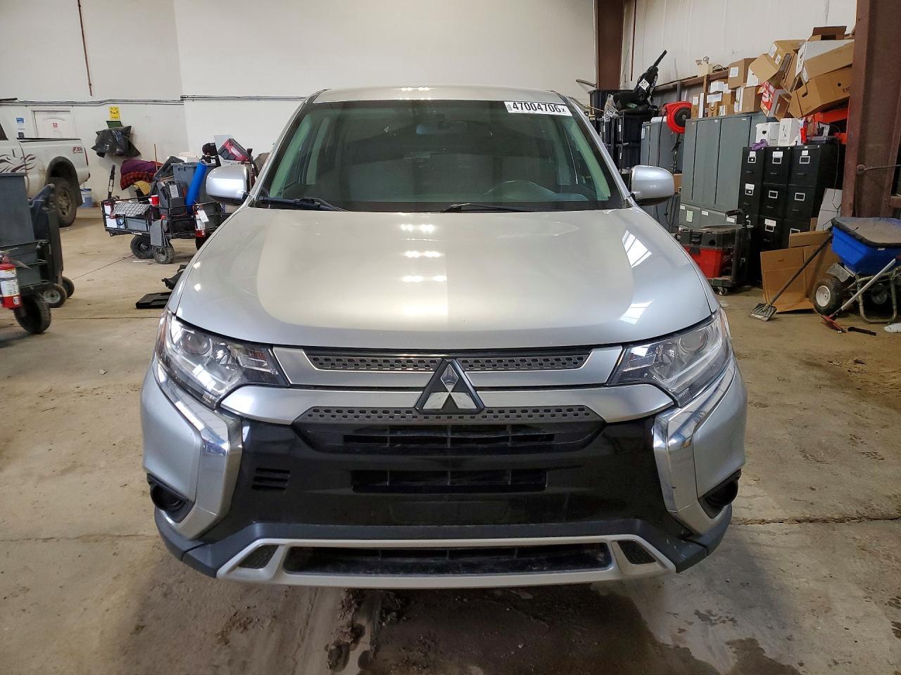 2019 Mitsubishi Outlander Es - zdjęcie 5
