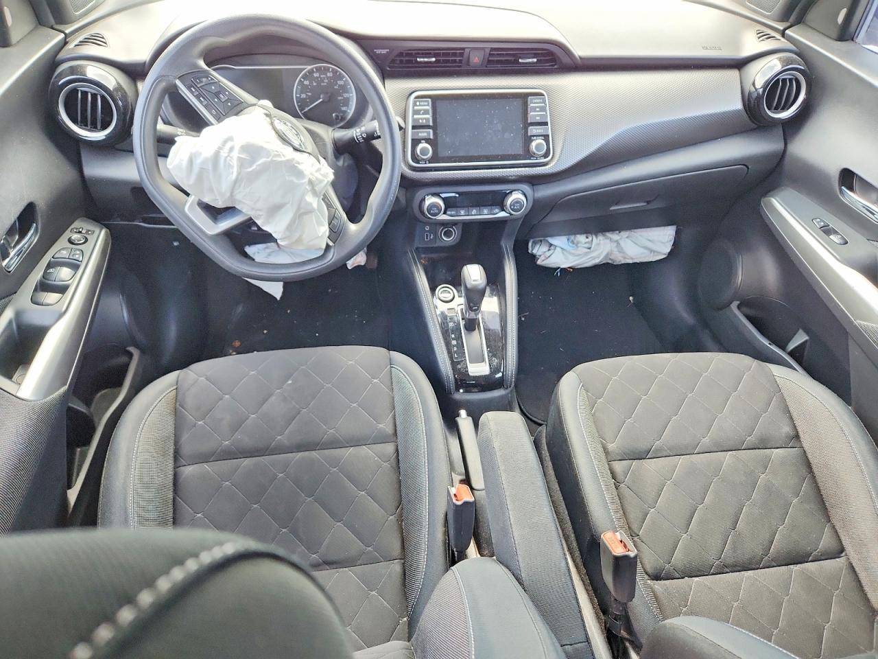 2020 Nissan Kicks Sv - zdjęcie 8