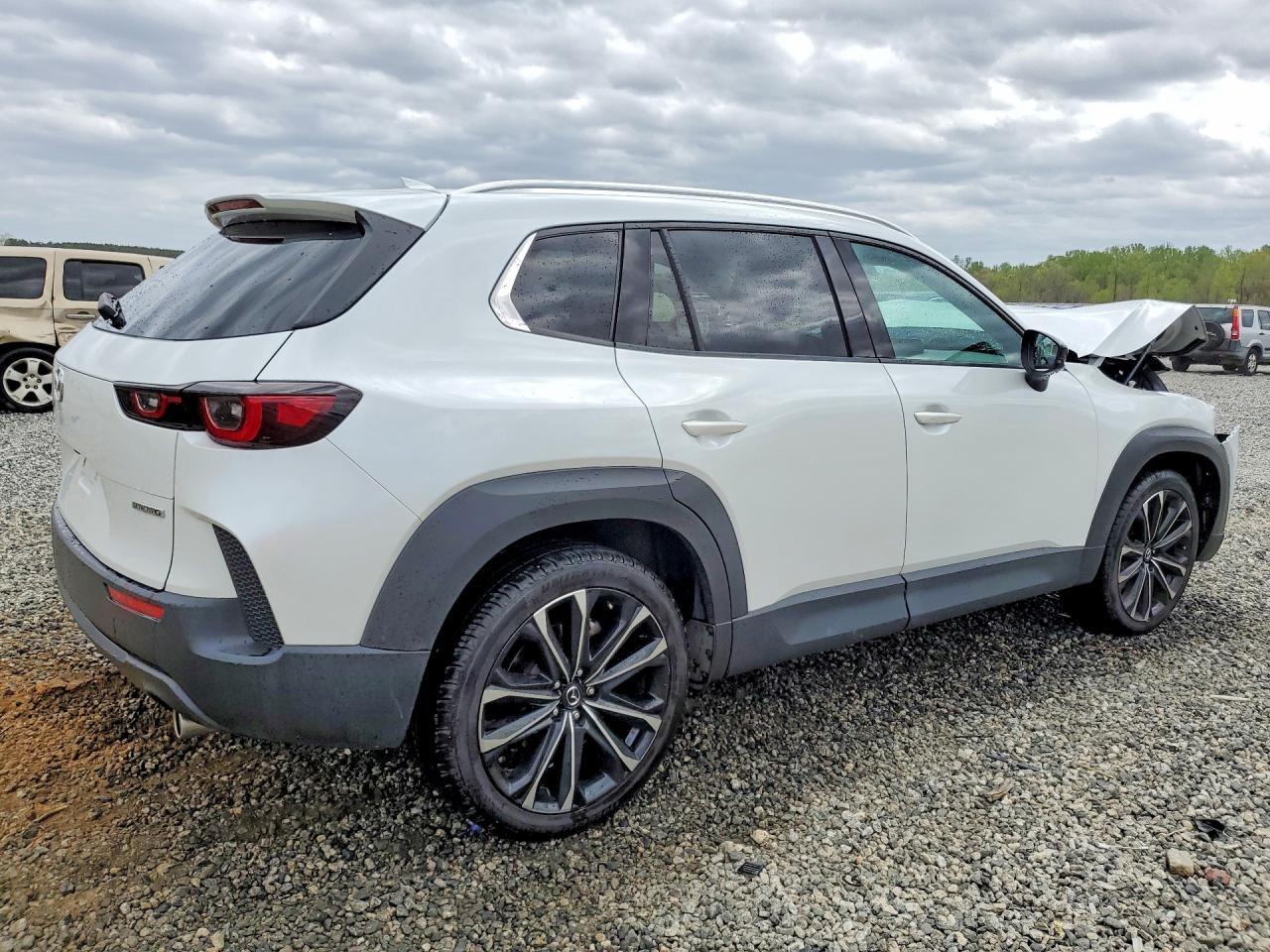 2023 Mazda Cx-50 Premium Plus - zdjęcie 3