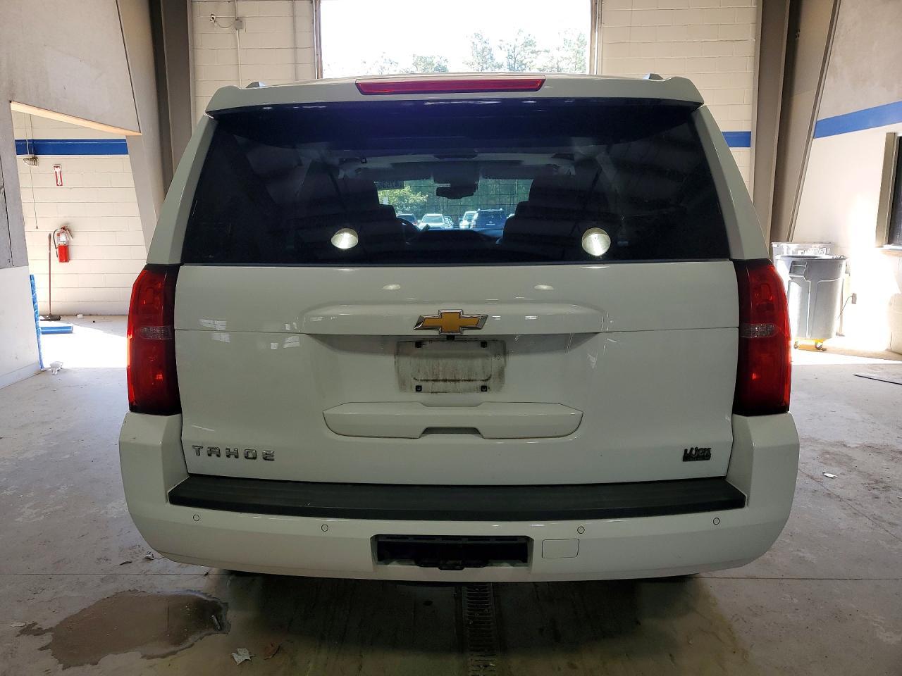 2018 Chevrolet Tahoe K1500 Lt - zdjęcie 6