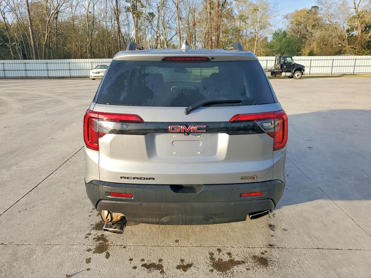 2023 GMC Acadia Slt - zdjęcie 6