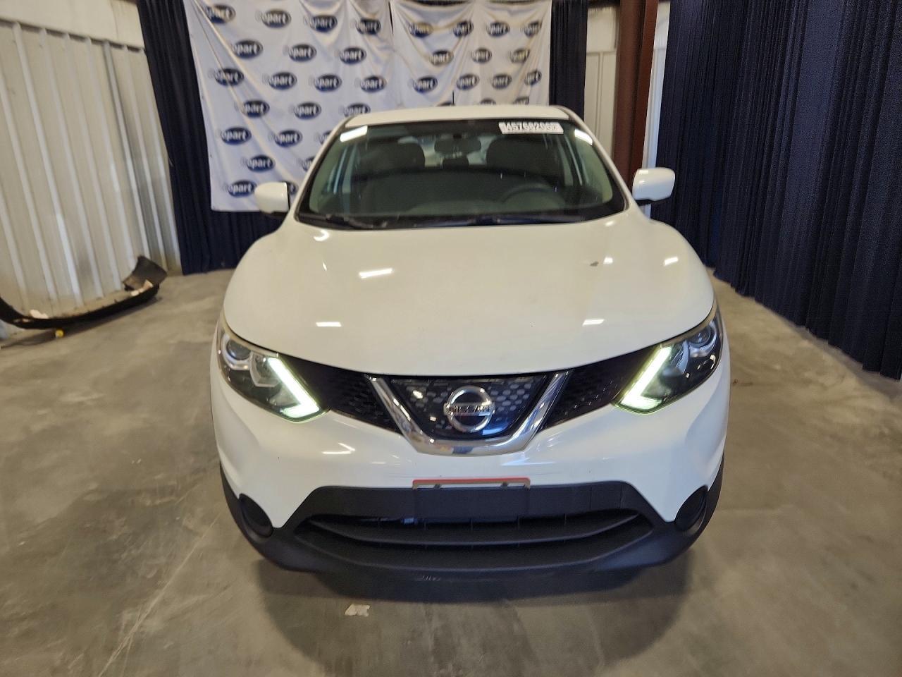 2018 Nissan Rogue Sport S - zdjęcie 5