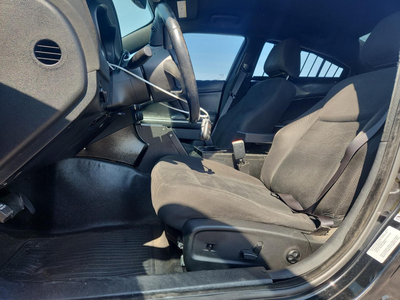 2016 Dodge Charger Police - zdjęcie 7