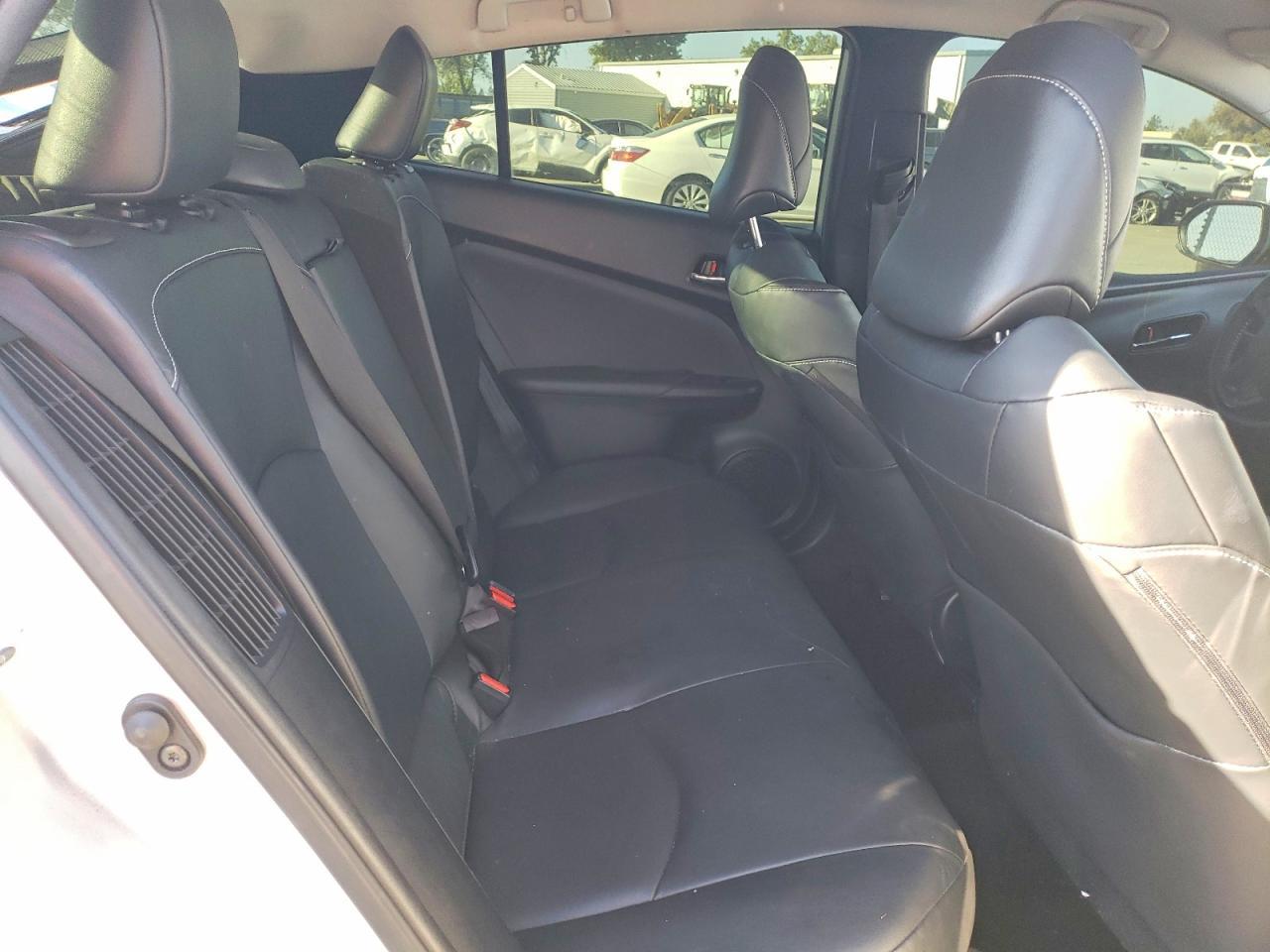 2022 Toyota Prius Prime Limited - zdjęcie 10