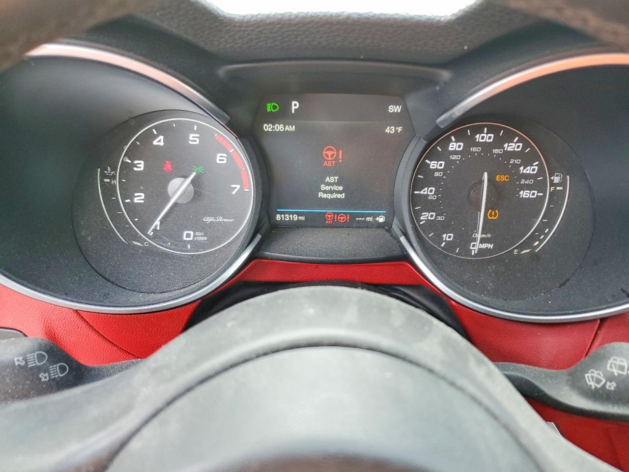 2019 Alfa Romeo Stelvio - zdjęcie 9