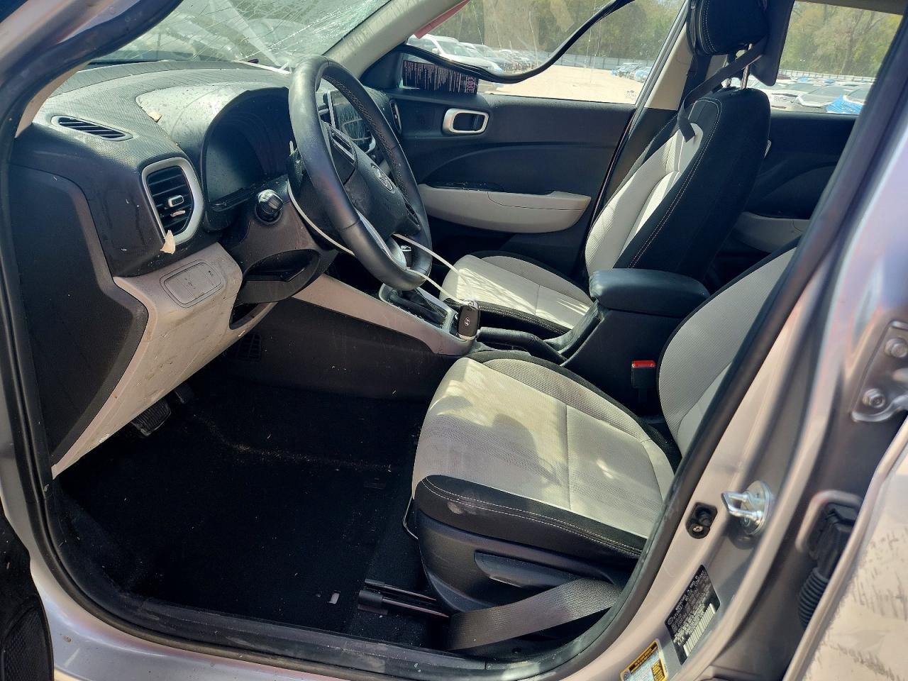 2024 Hyundai Venue Sel - zdjęcie 7