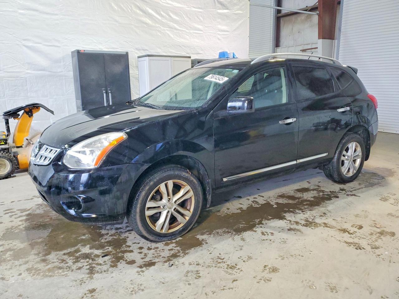 2013 Nissan Rogue S - zdjęcie główne