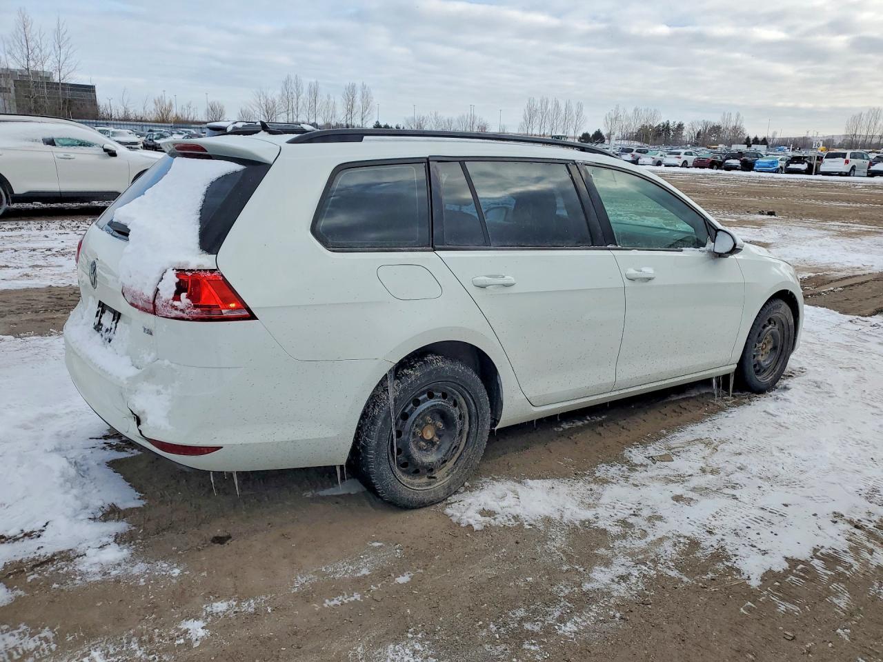 2016 Volkswagen Golf Sportwagen S - zdjęcie 3