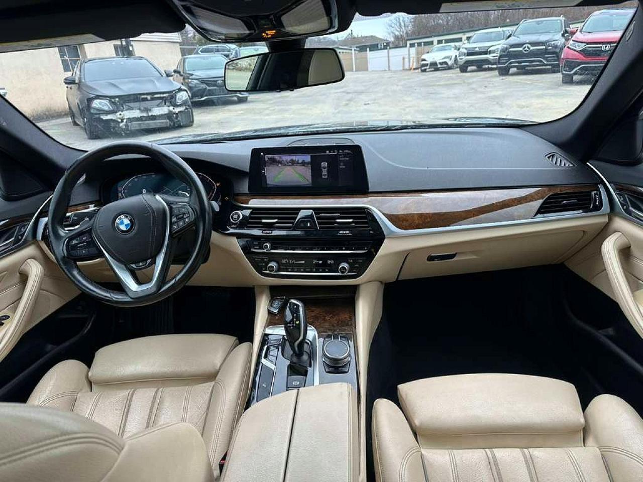 2020 BMW 530 Xi - zdjęcie 8