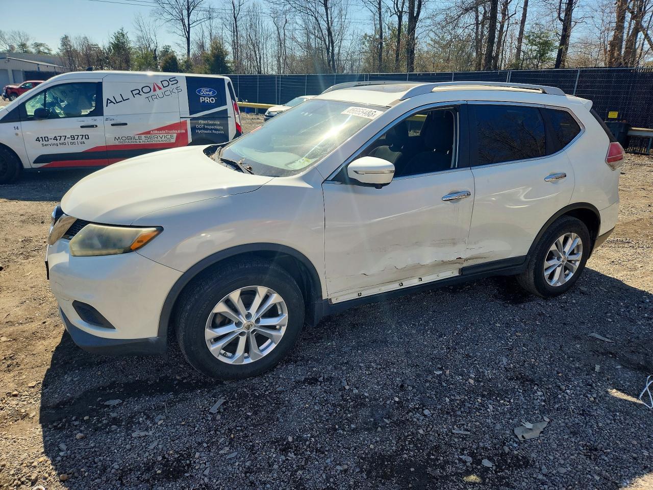 2015 Nissan Rogue Sv - zdjęcie główne