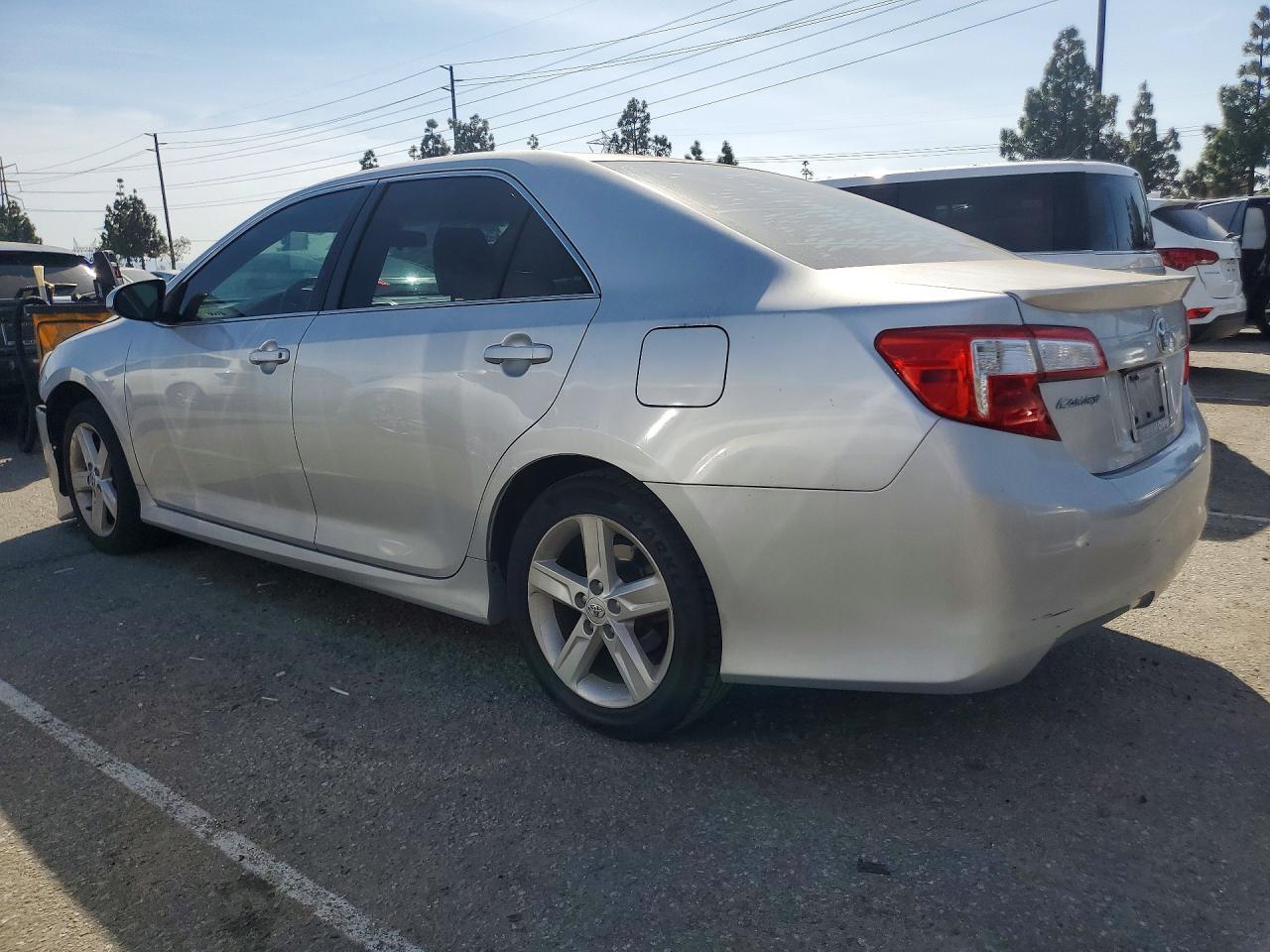 2014 Toyota Camry Se - zdjęcie 2