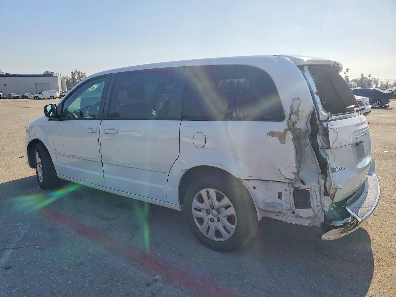 2016 Dodge Grand Caravan Se - zdjęcie 2