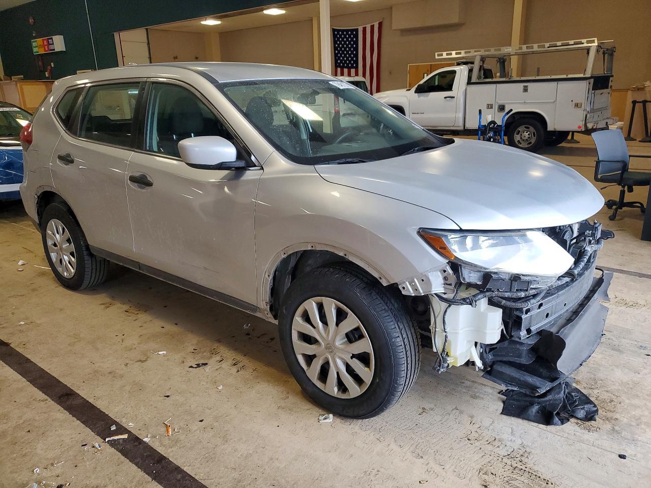 2018 Nissan Rogue S - zdjęcie 4