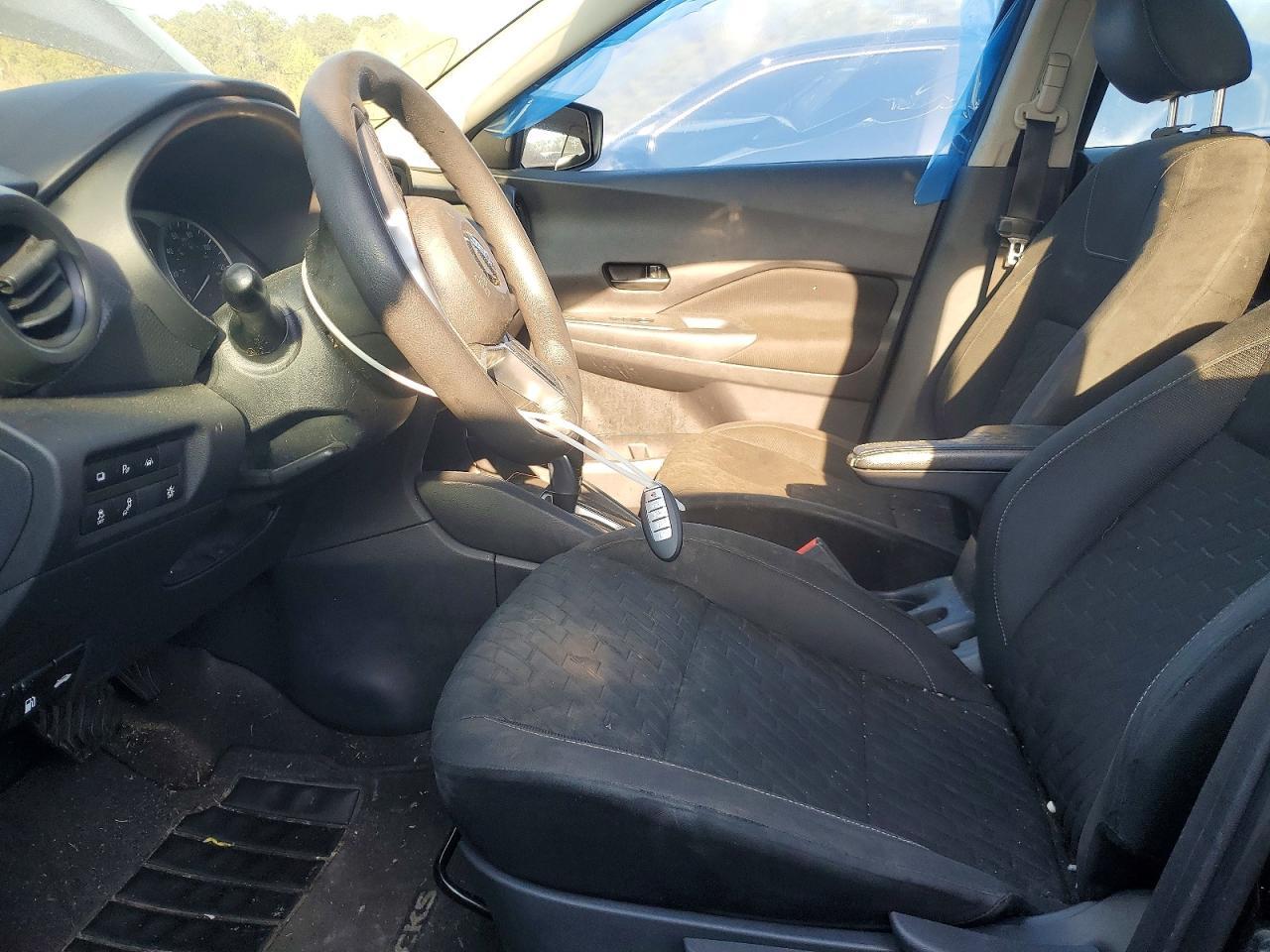 2021 Nissan Kicks S - zdjęcie 7