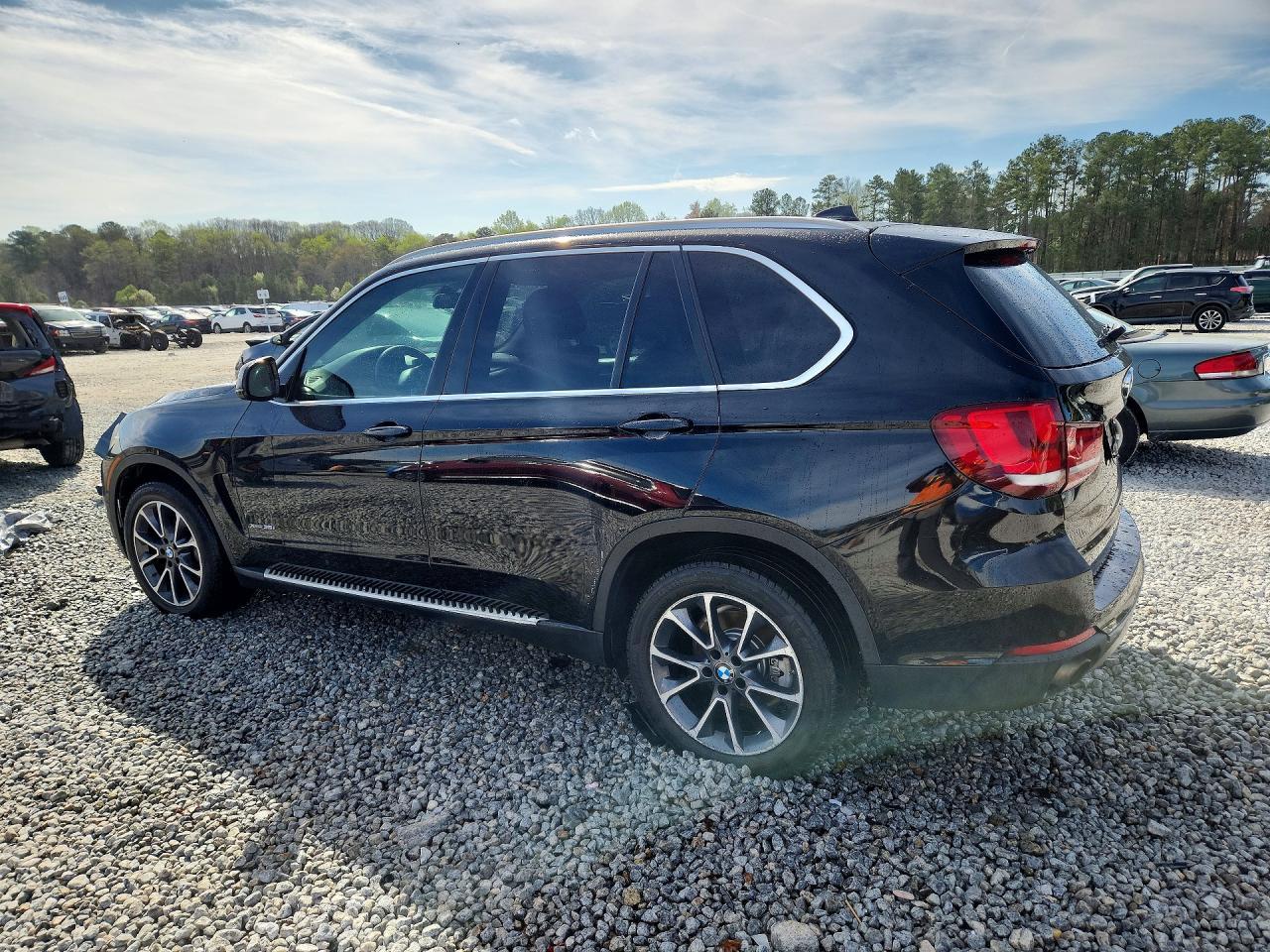 2016 BMW X5 xDrive35I - zdjęcie 2
