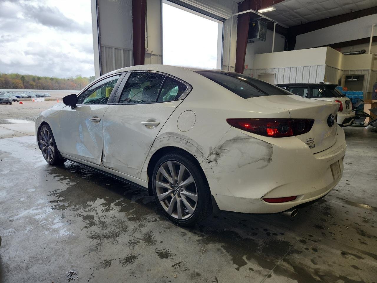 2020 Mazda 3 Select - zdjęcie 2