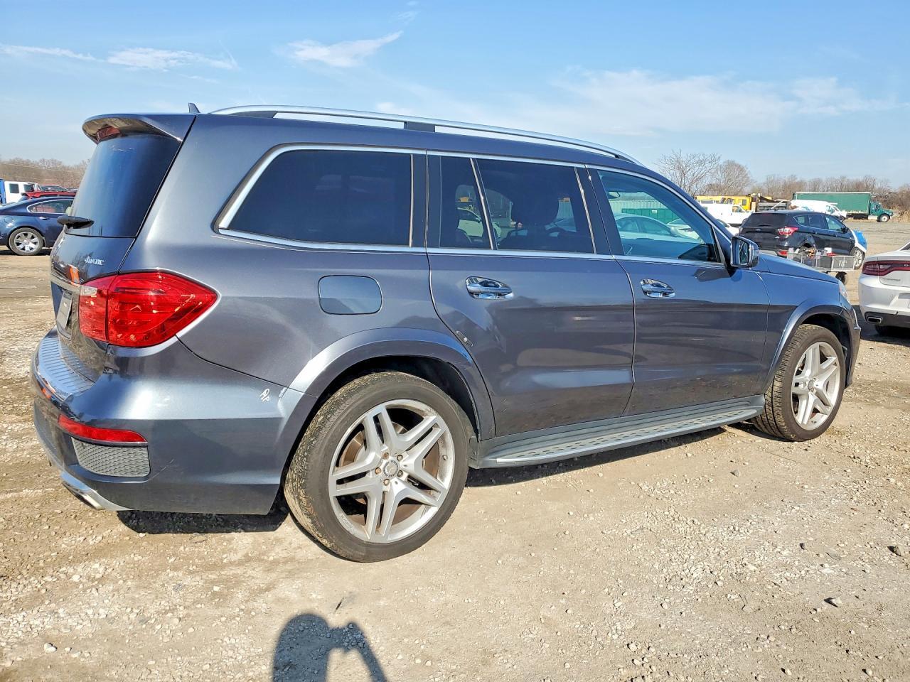 2015 Mercedes-Benz Gl 550 4Matic - zdjęcie 3