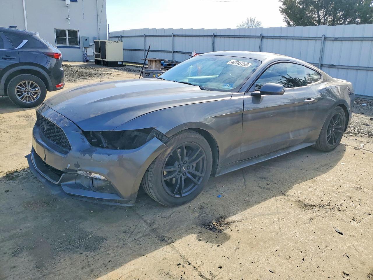 2015 Ford Mustang - zdjęcie główne