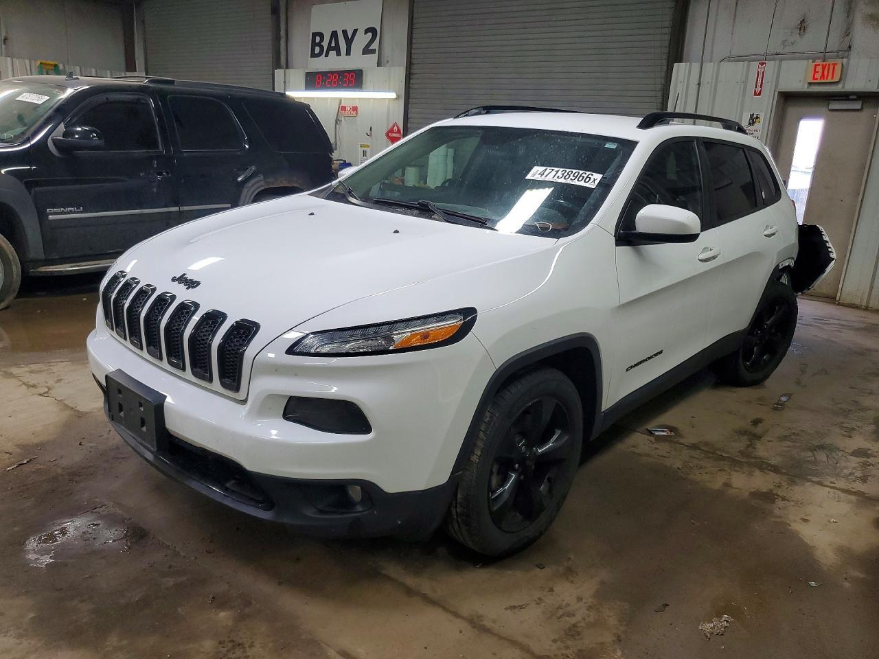 2018 Jeep Cherokee Latitude - zdjęcie główne