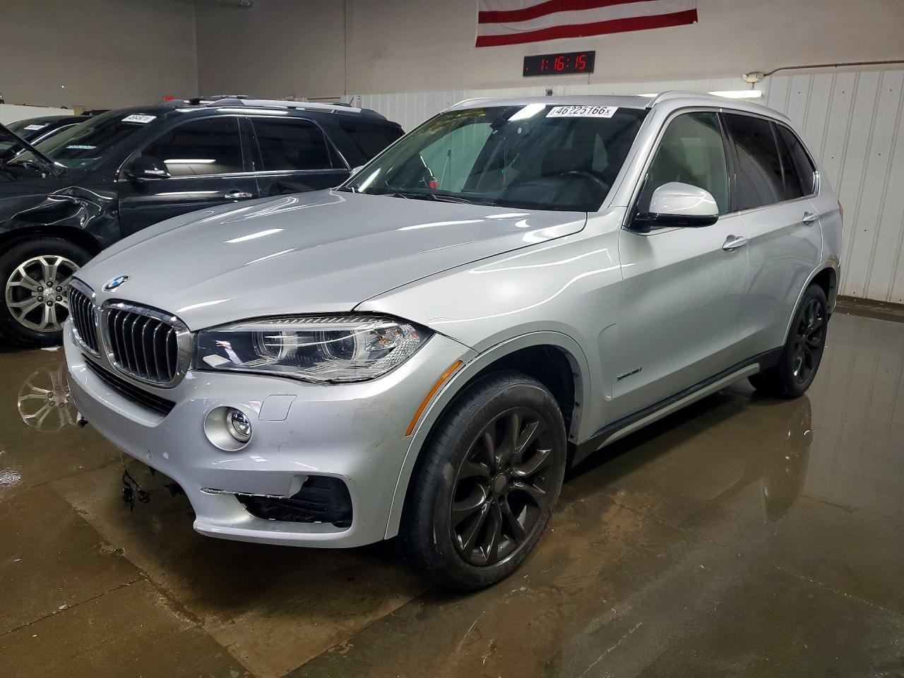 2015 BMW X5 xDrive35I - zdjęcie główne
