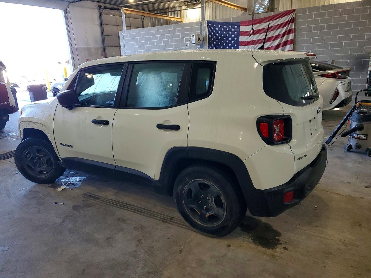 2020 Jeep Renegade Sport - zdjęcie 2