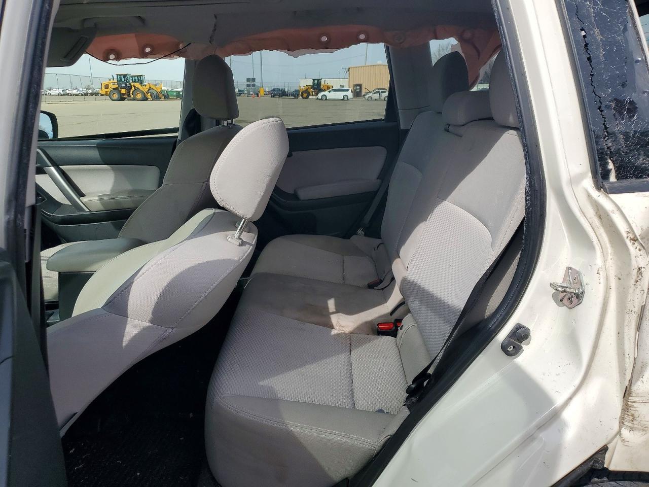 2016 Subaru Forester 2.5I Premium - zdjęcie 11