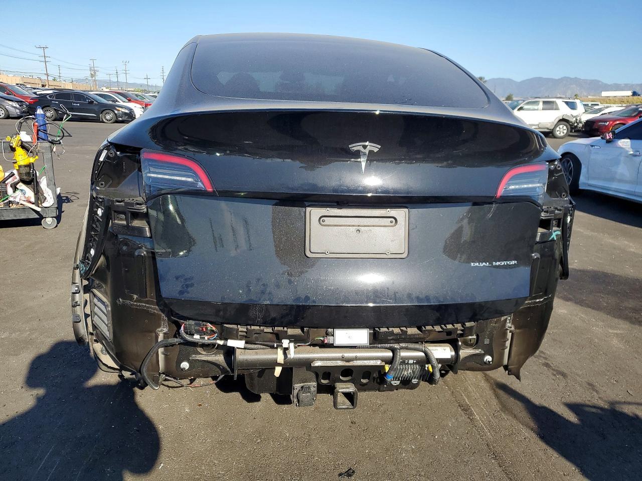 2023 Tesla Model Y - zdjęcie 6