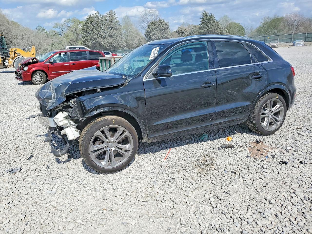2016 Audi Q3 Premium Plus - zdjęcie główne