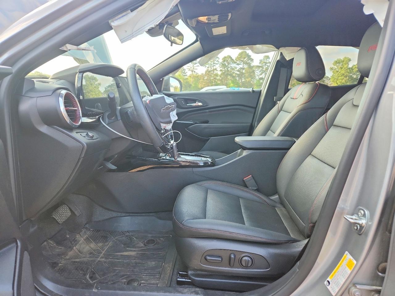 2025 Chevrolet Trax 2Rs - zdjęcie 7