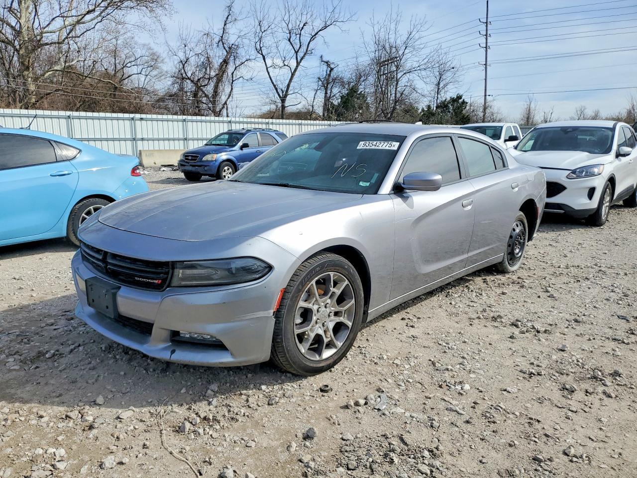 2016 Dodge Charger Sxt - zdjęcie główne