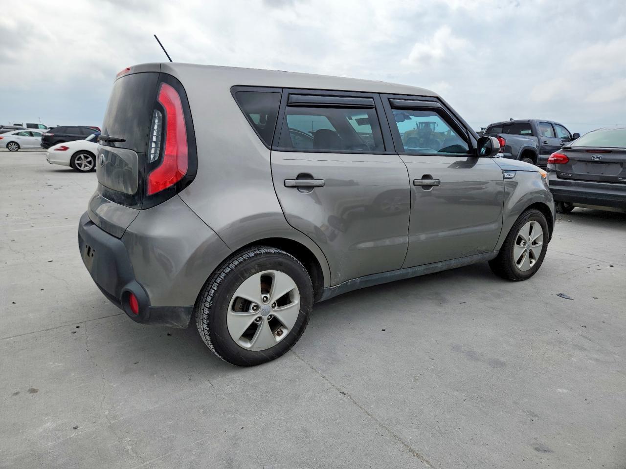 2016 Kia Soul Base - zdjęcie 3