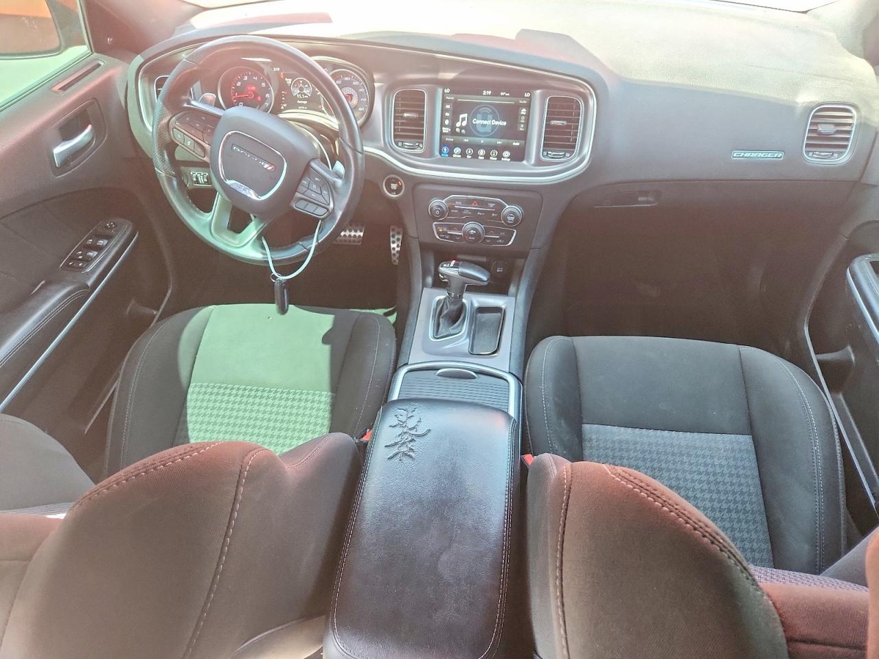 2020 Dodge Charger R - zdjęcie 8