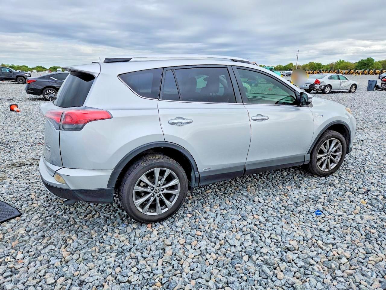 2016 Toyota Rav4 Hybrid Limited - zdjęcie 3
