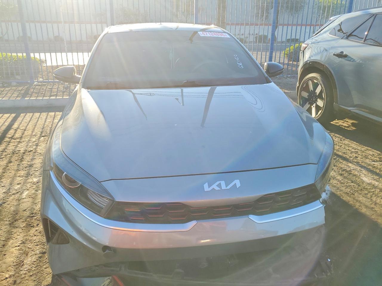 2022 Kia Forte Gt-Line - zdjęcie 5