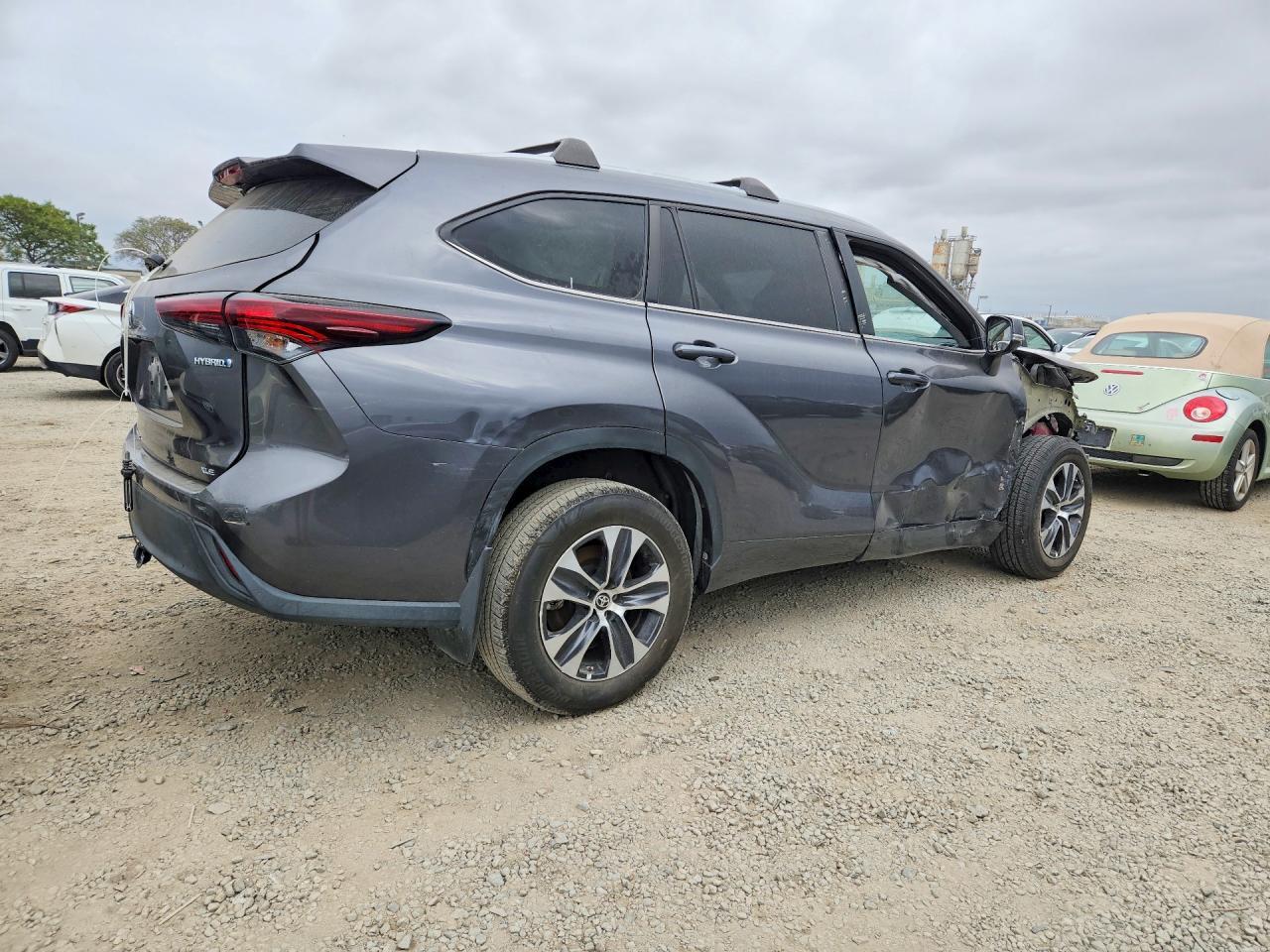 2024 Toyota Highlander Hybrid Xle - zdjęcie 3