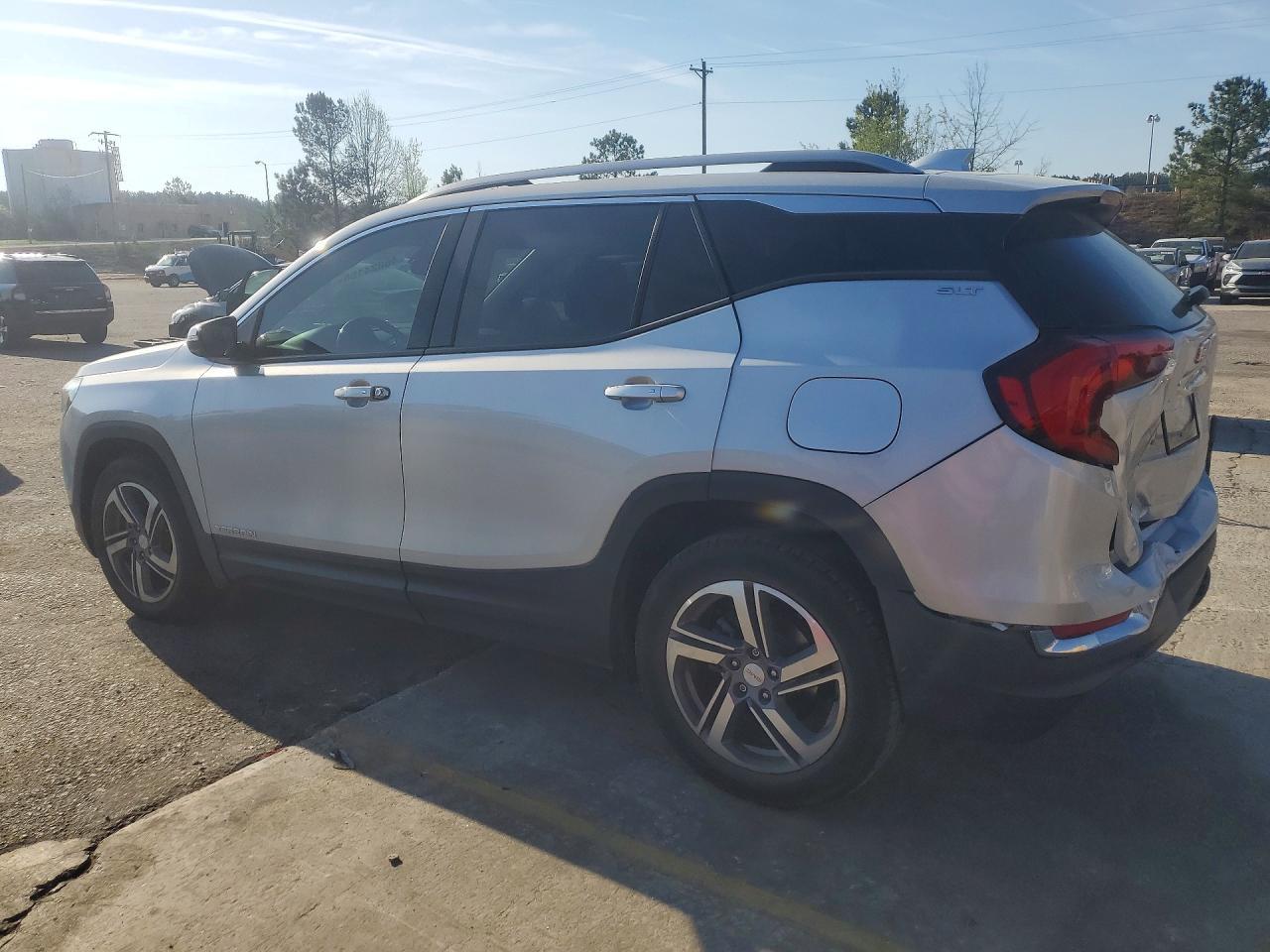 2019 GMC Terrain Slt - zdjęcie 2