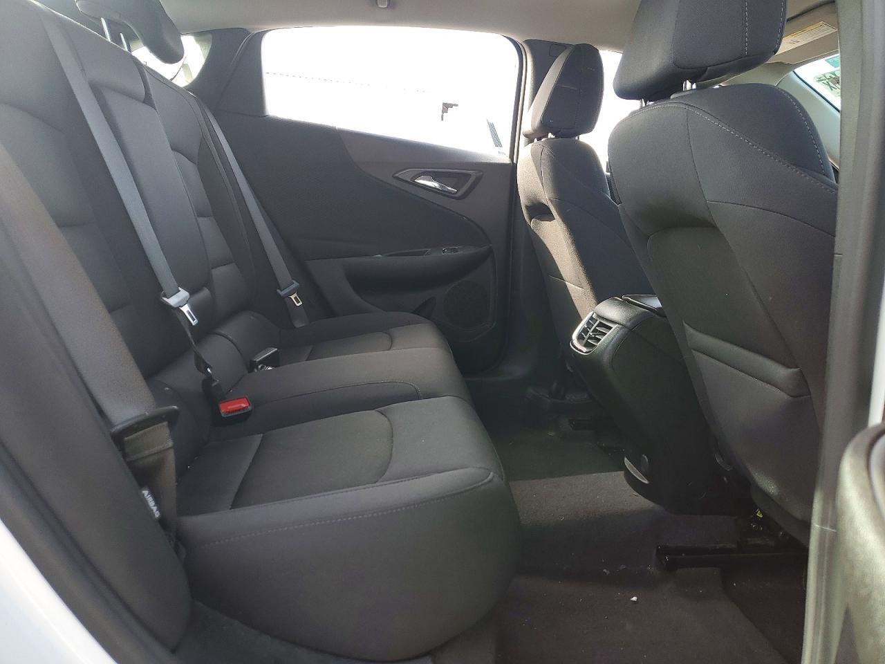 2024 Chevrolet Malibu Lt - zdjęcie 10