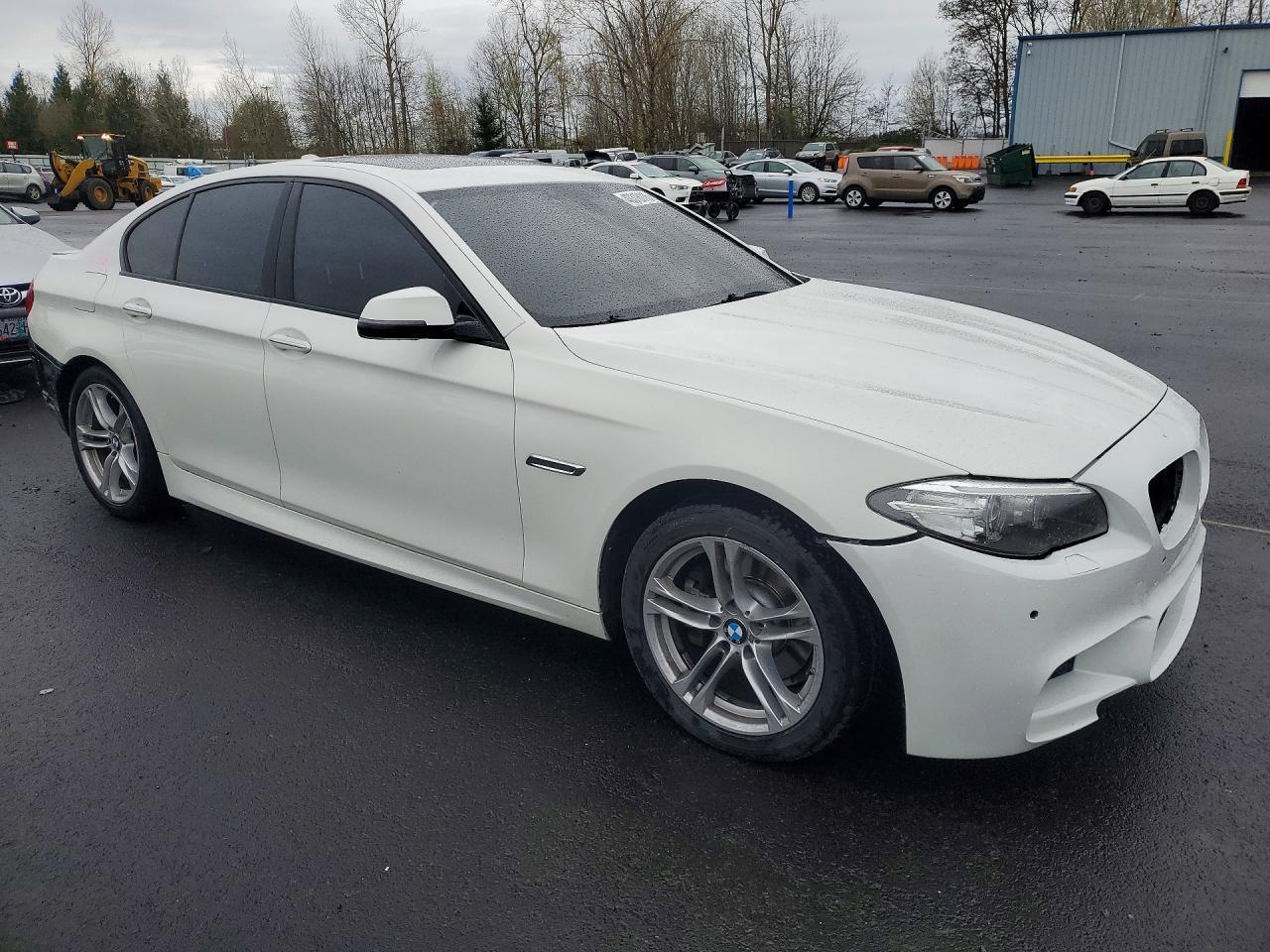 2016 BMW 528 I - zdjęcie 4