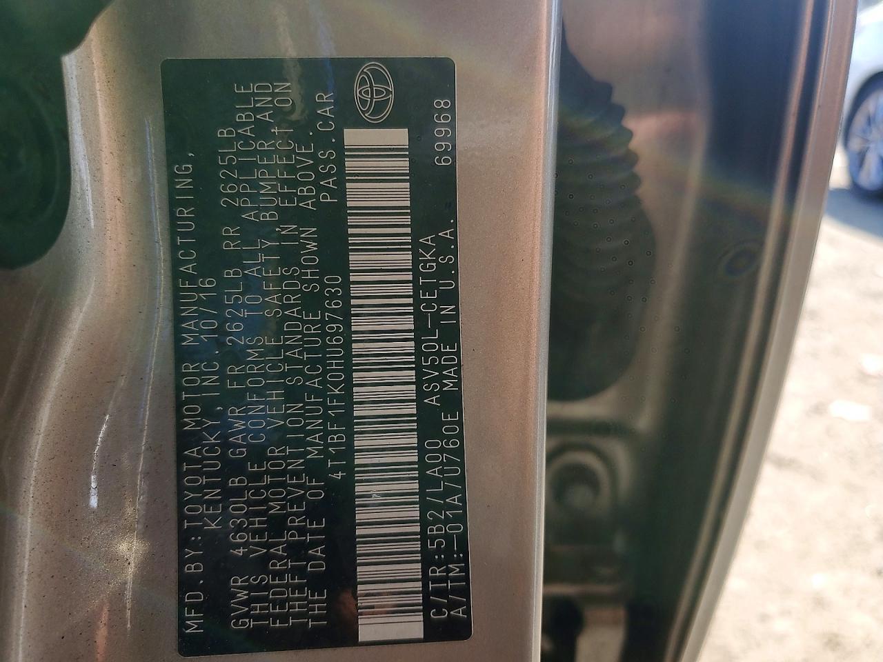 2017 Toyota Camry Xle - zdjęcie 13