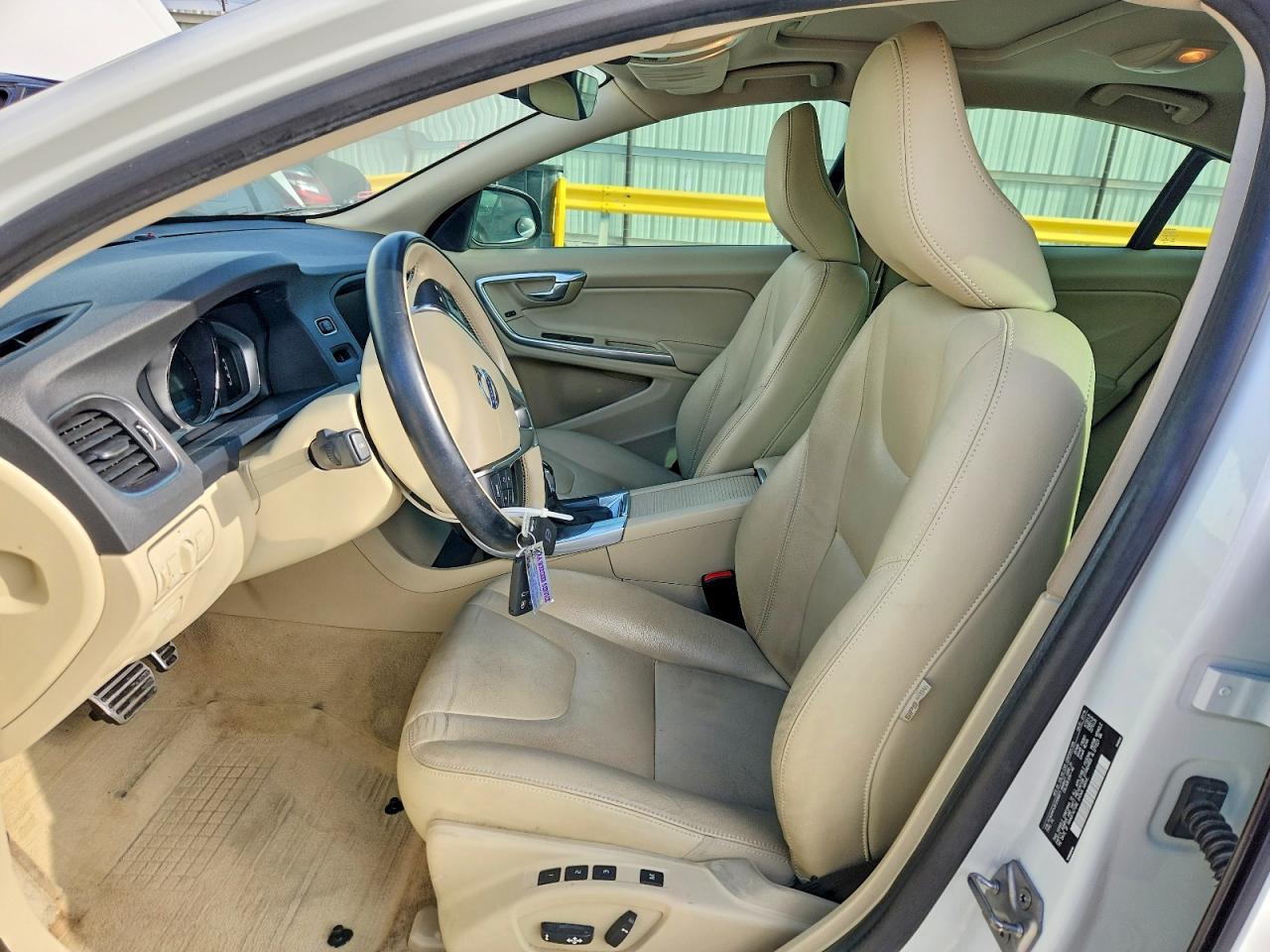 2015 Volvo S60 Premier - zdjęcie 7