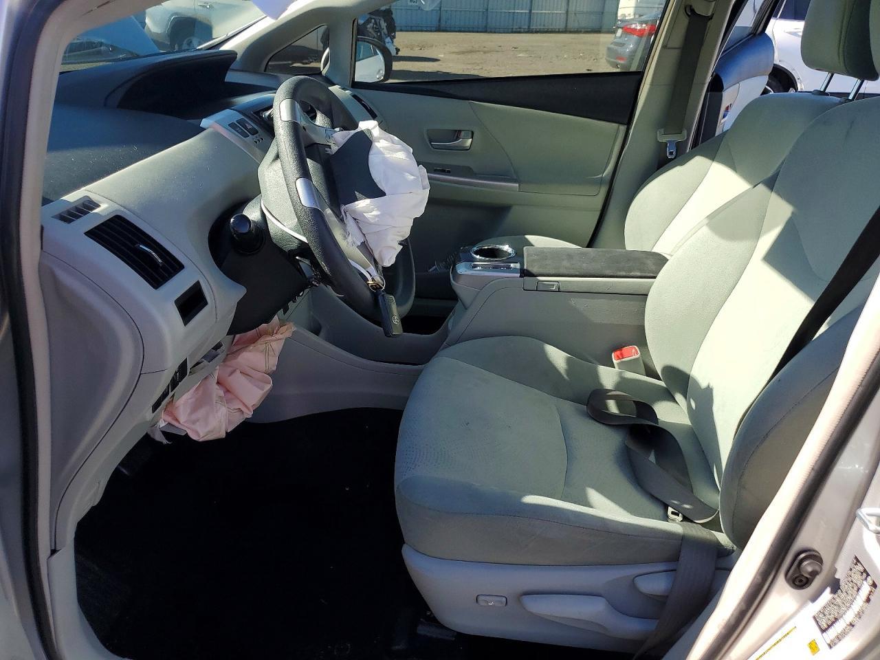 2024 Toyota Prius - zdjęcie 7