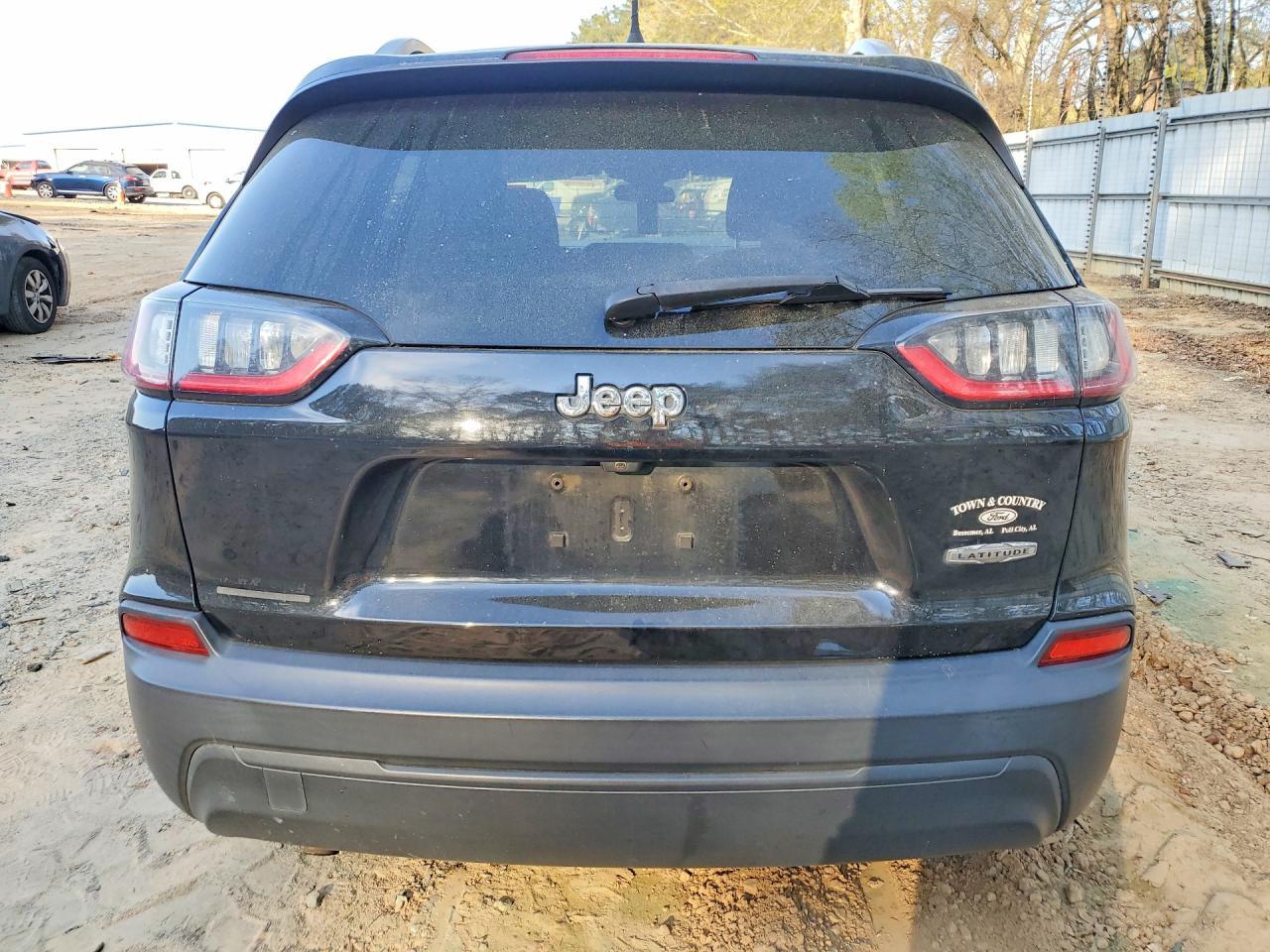 2019 Jeep Cherokee Latitude - zdjęcie 6