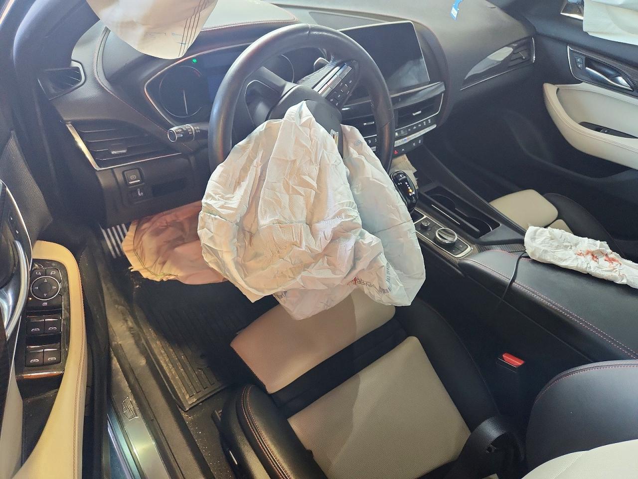 2023 Cadillac Ct5 Sport - zdjęcie 8