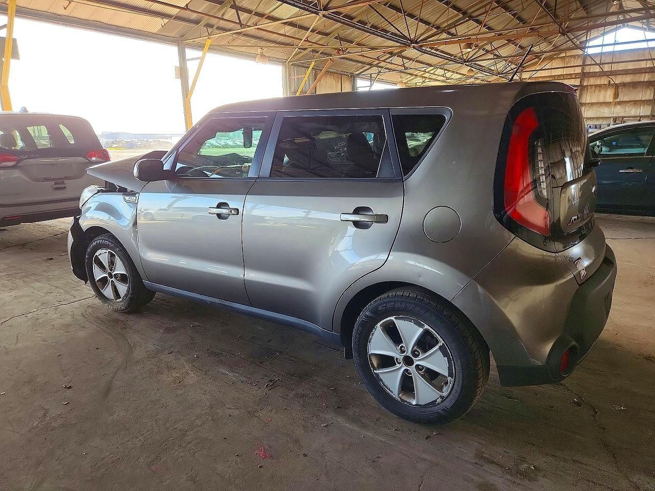 2016 Kia Soul Base - zdjęcie 2