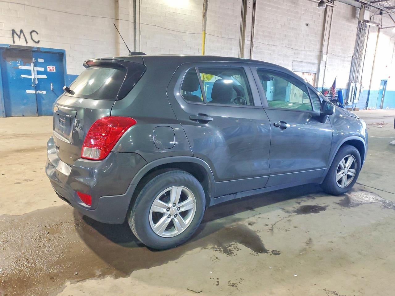 2019 Chevrolet Trax Ls - zdjęcie 3