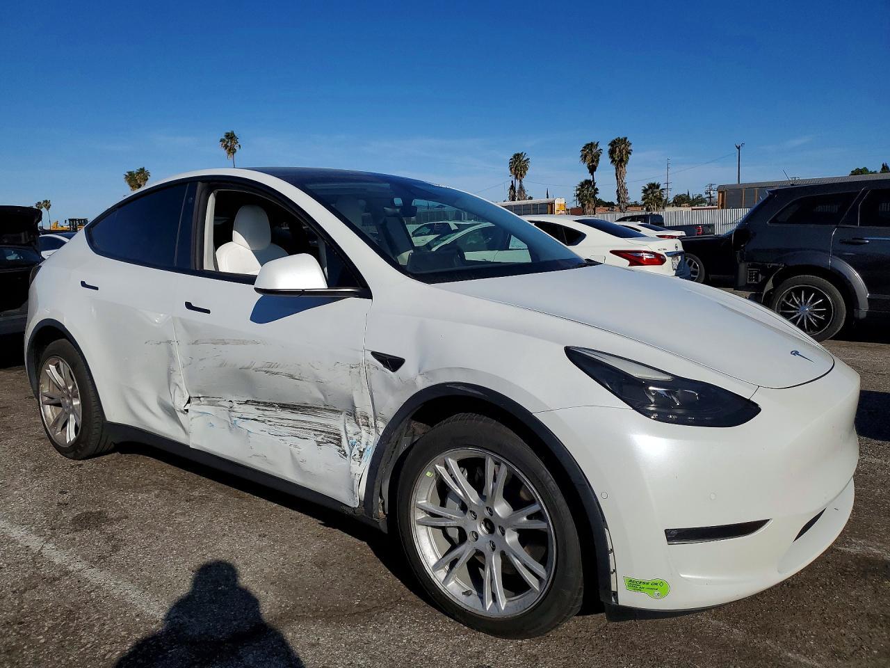 2022 Tesla Model Y - zdjęcie 4